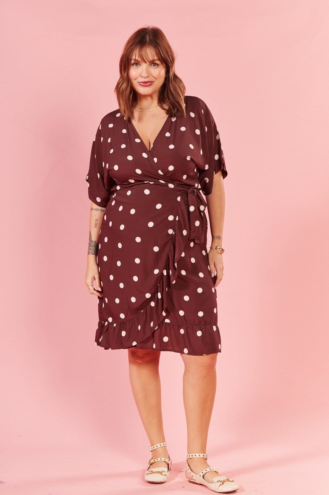 Vestido In Love Curto Beatrice Poa Off Fundo