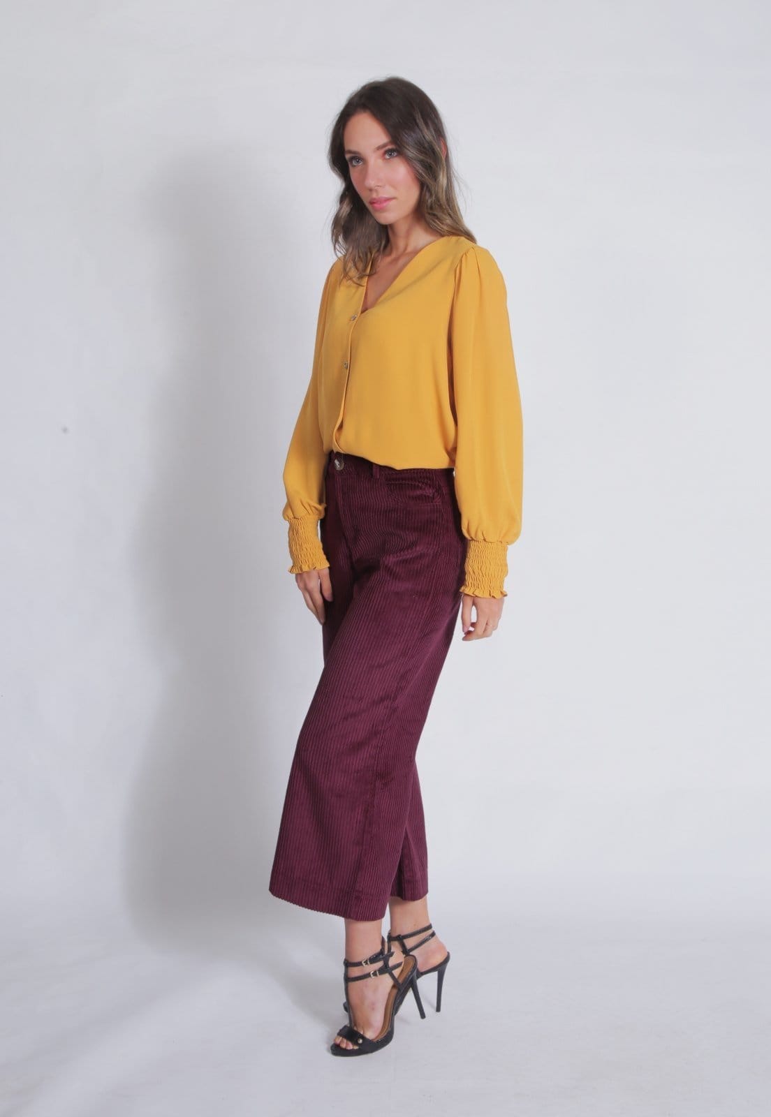 Vista 2 Calça Pantacourt Miss Joy Veludo 6065 MISS BY JOY bordô/vinho