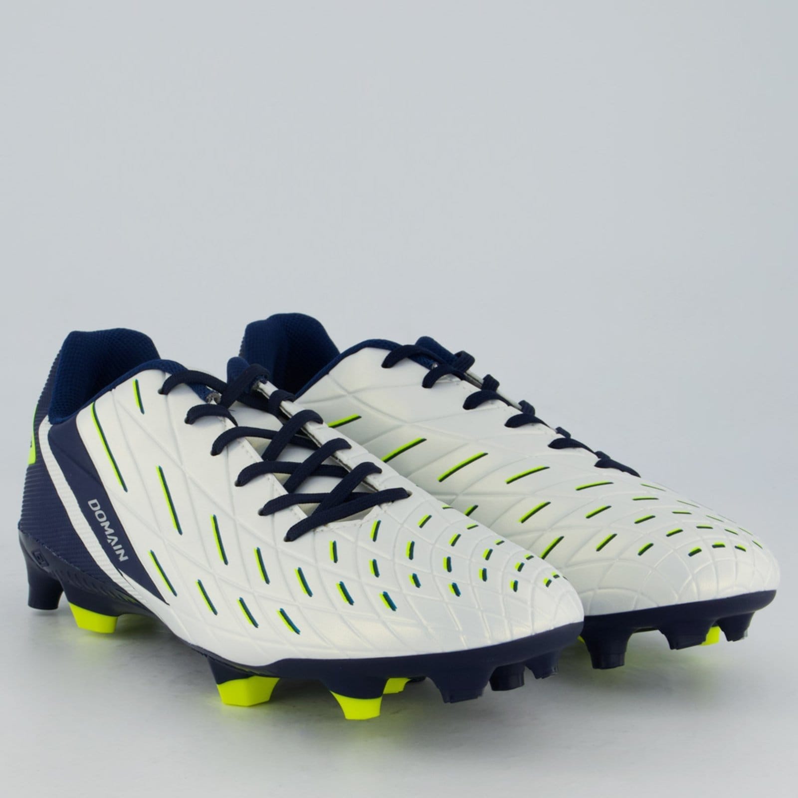 Vista 2 Chuteira Umbro Domain Campo Marinho e Verde Umbro azul marinho verde