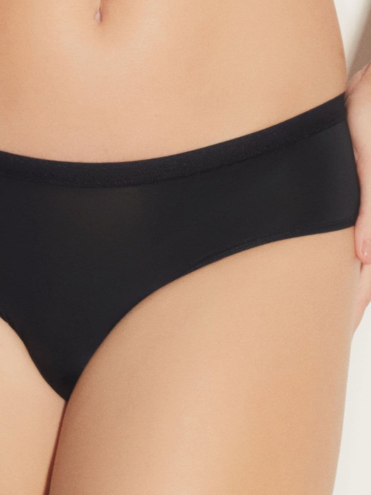 Vista 2 Calcinha Boyshort Essentials Microfibra Preto Loungerie incolor