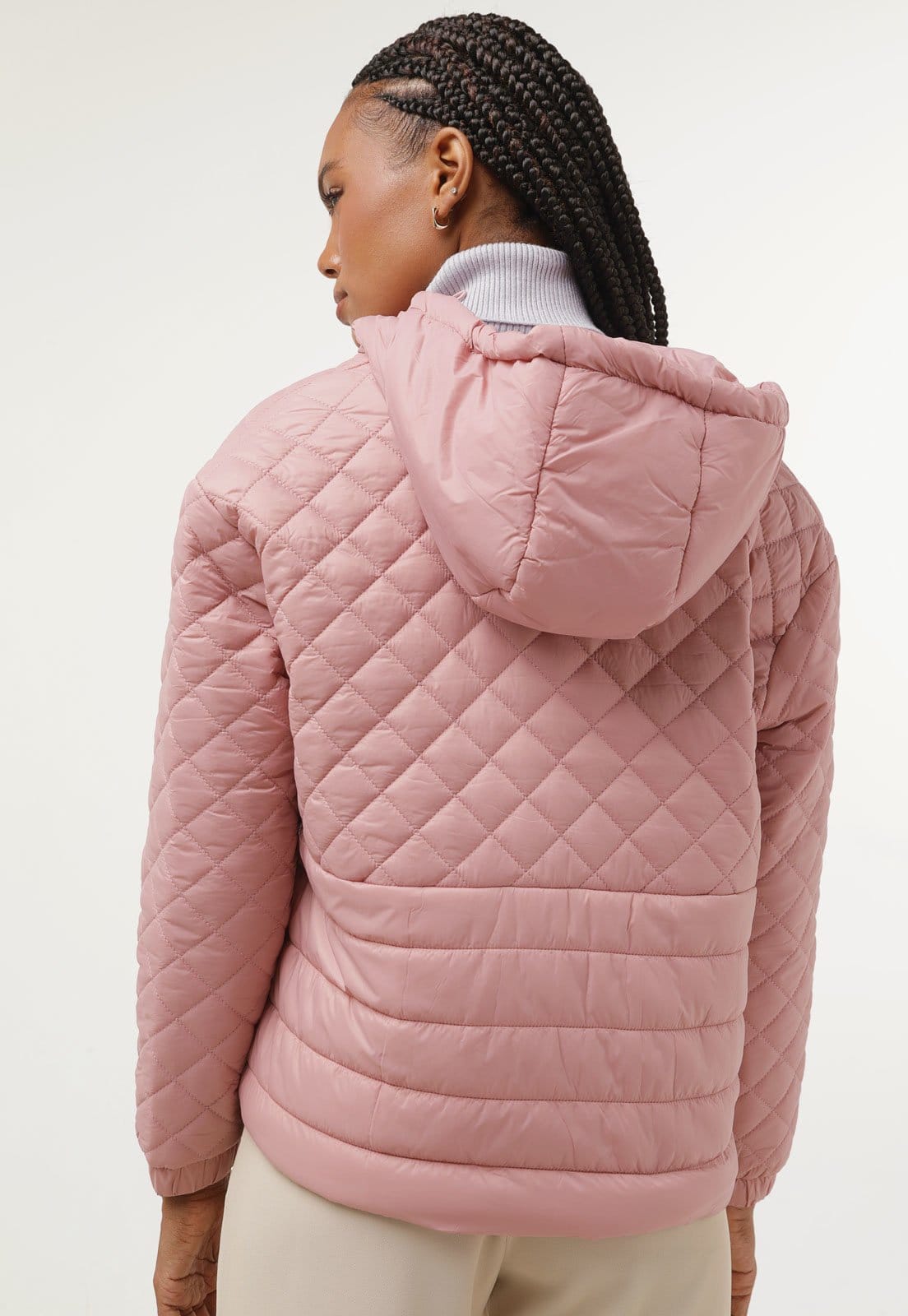 Vista 2 Jaqueta Facinelli by MOONCITY Matelassê Facinelli rosa