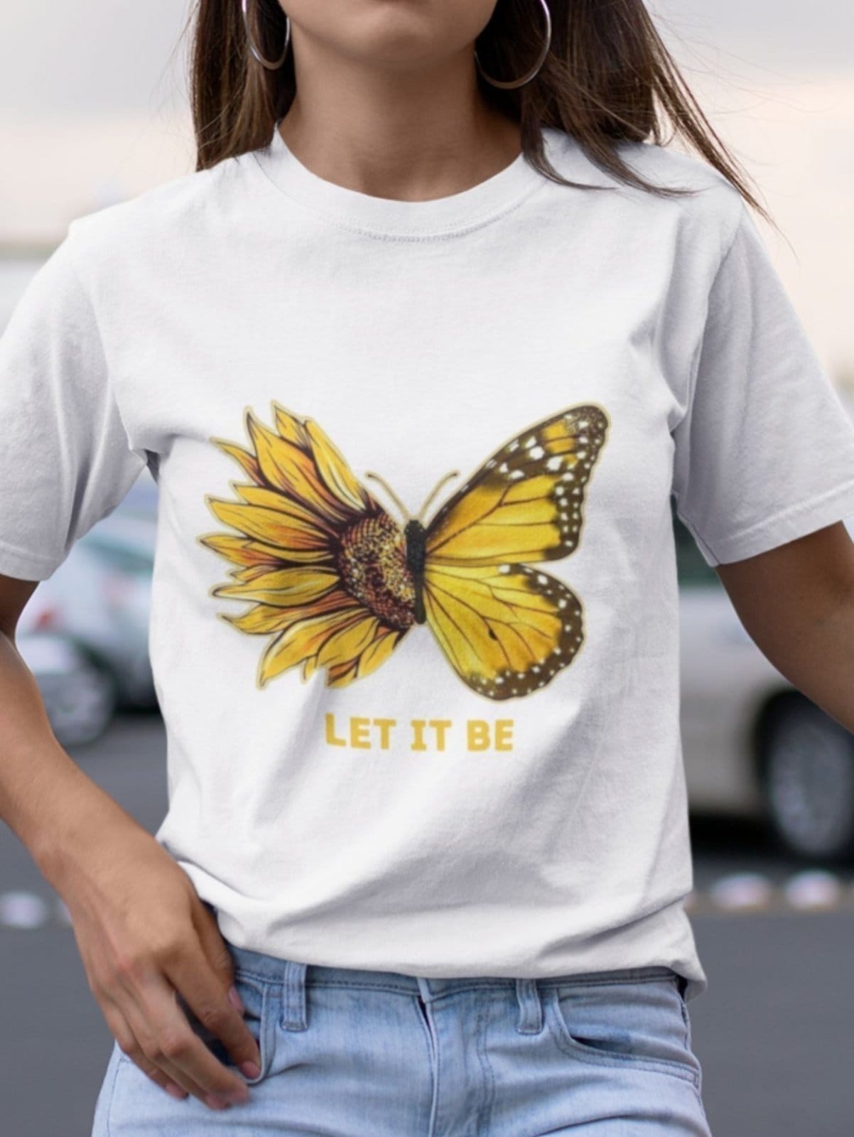 Vista 2 Camiseta Básica Feminina GuGi Let It Be Borboleta Girassol Gugi branco