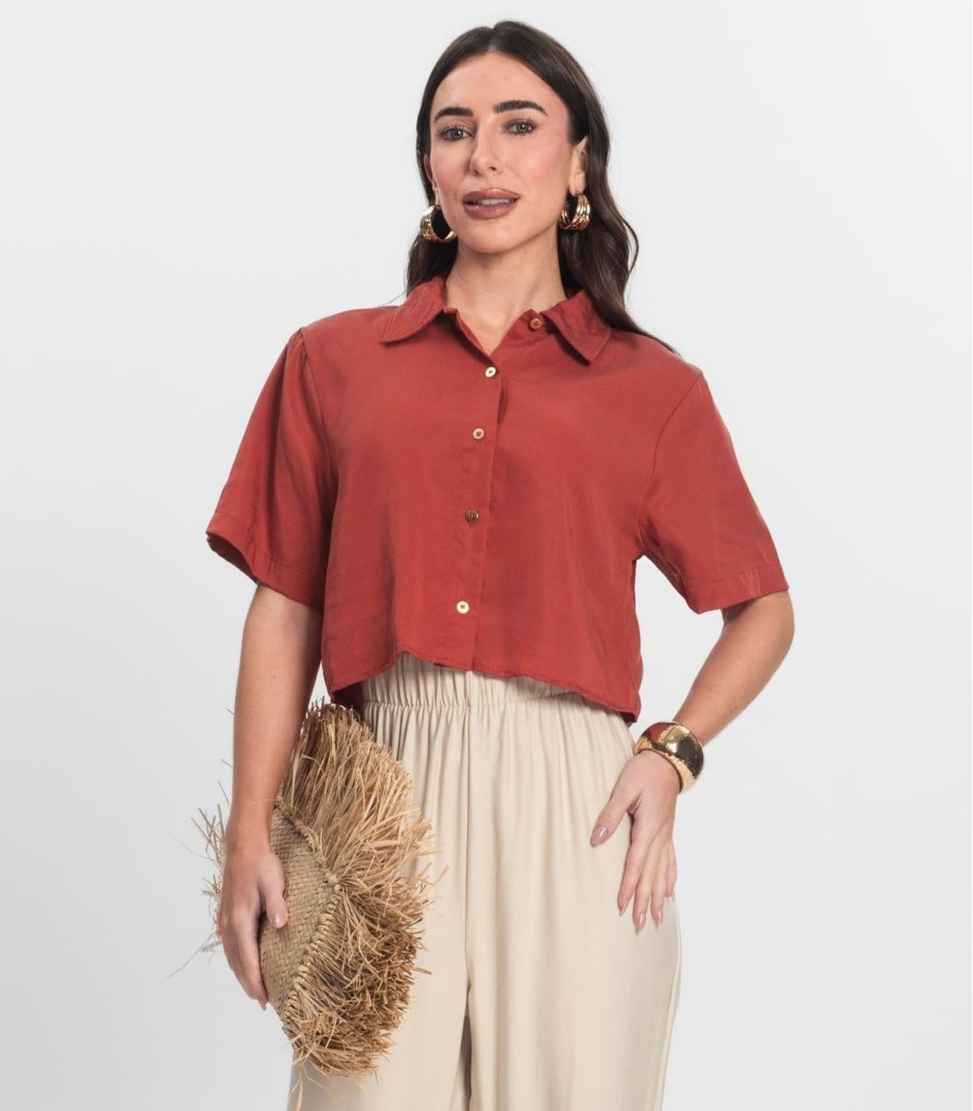 Camisa Feminina Manga Curta Com Gola Endless