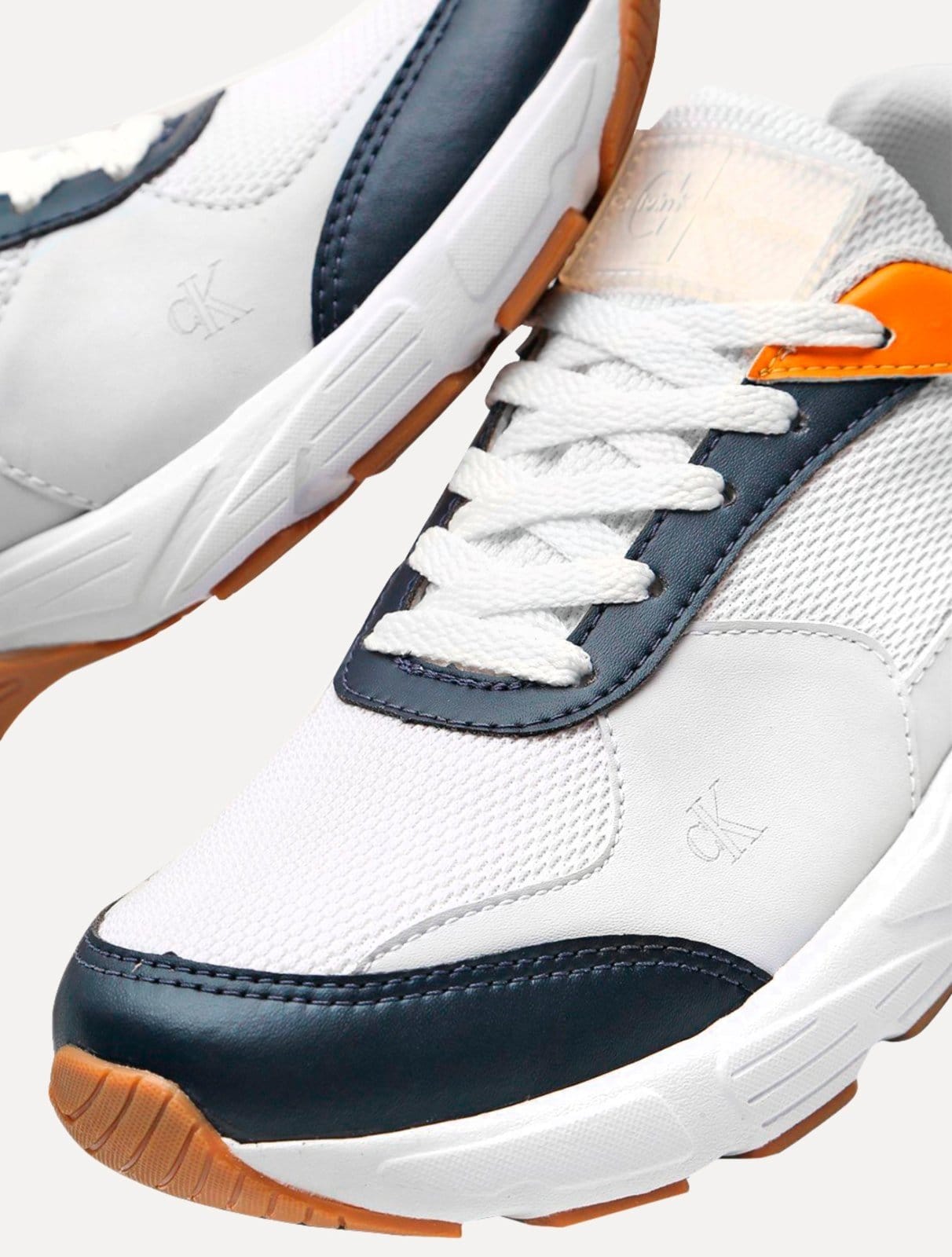 Vista 2 Tênis Calvin Klein Jeans Masculino New Runner Laser CK Calvin Klein branco