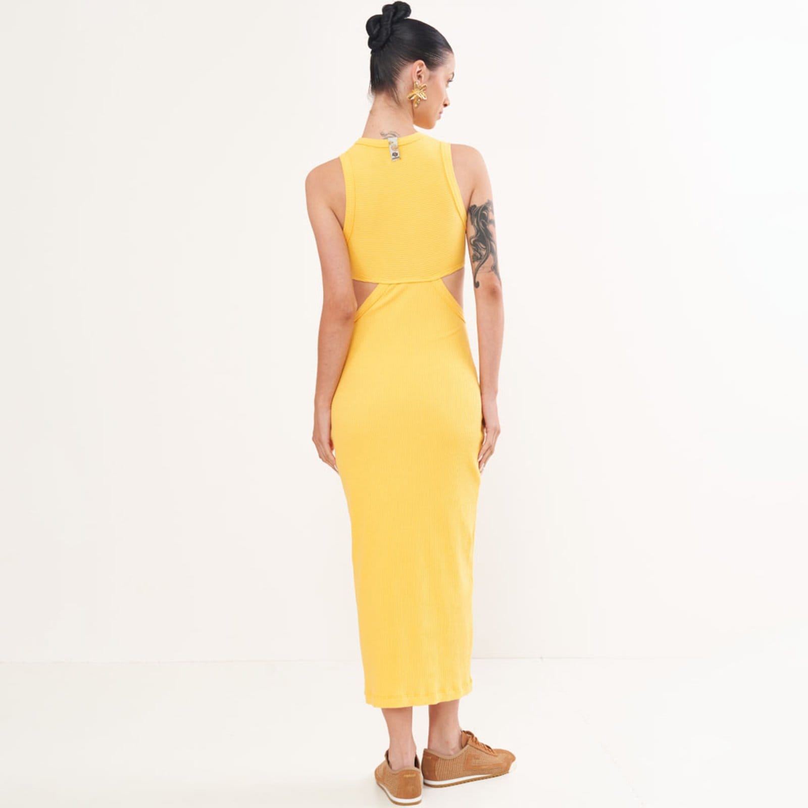 Vista 2 Vestido Super Mid Colcci Cut Pr26 Macao Feminino Colcci amarelo