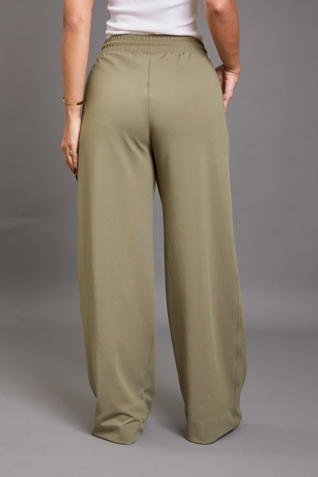 Vista 2 Calça Malha Poliéster Feminina Pantalona Lemier Collection LEMIER verde