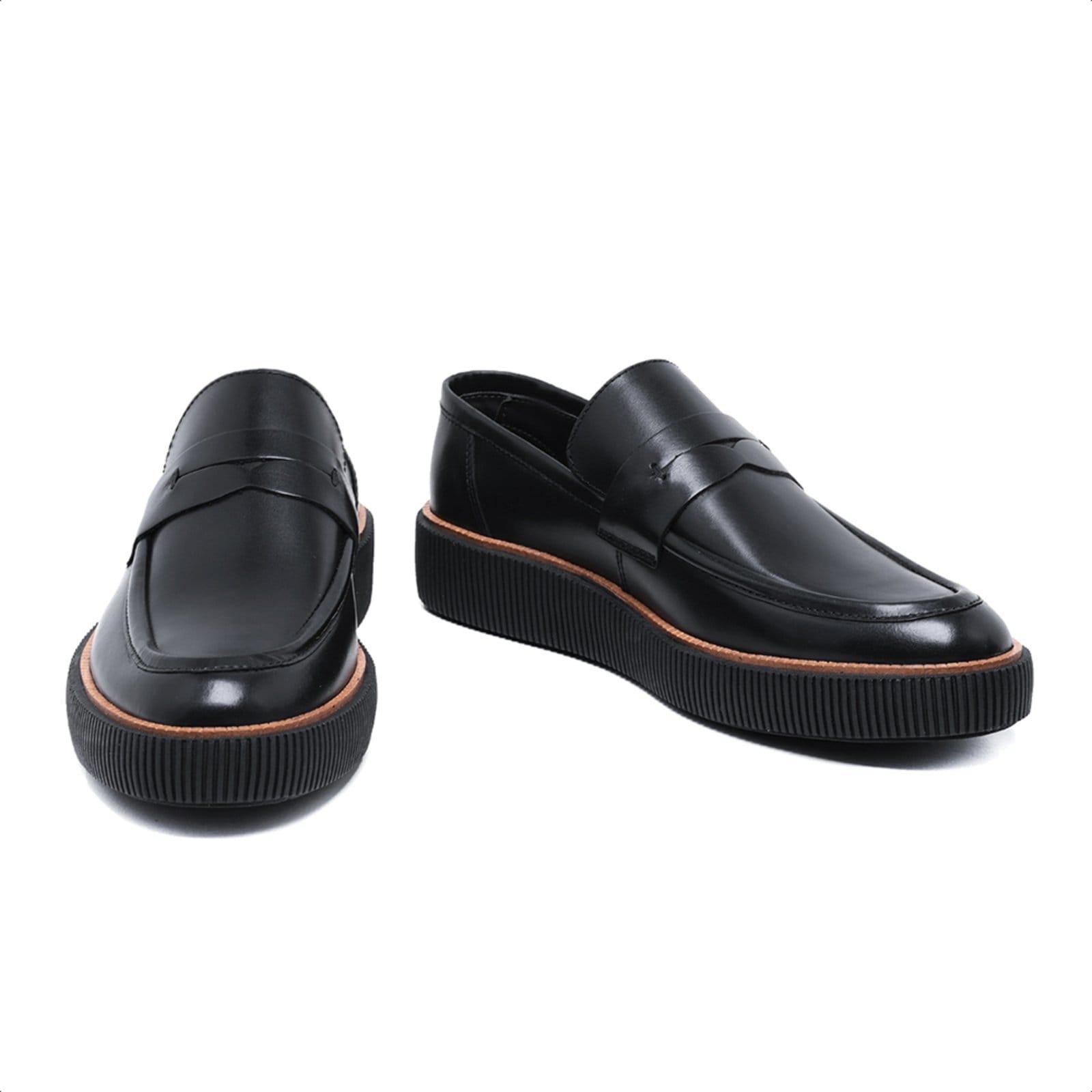 Vista 2 Sapato Masculino Malbork Casual Loafer em Couro Sola Borracha 2401_01P Malbork preto