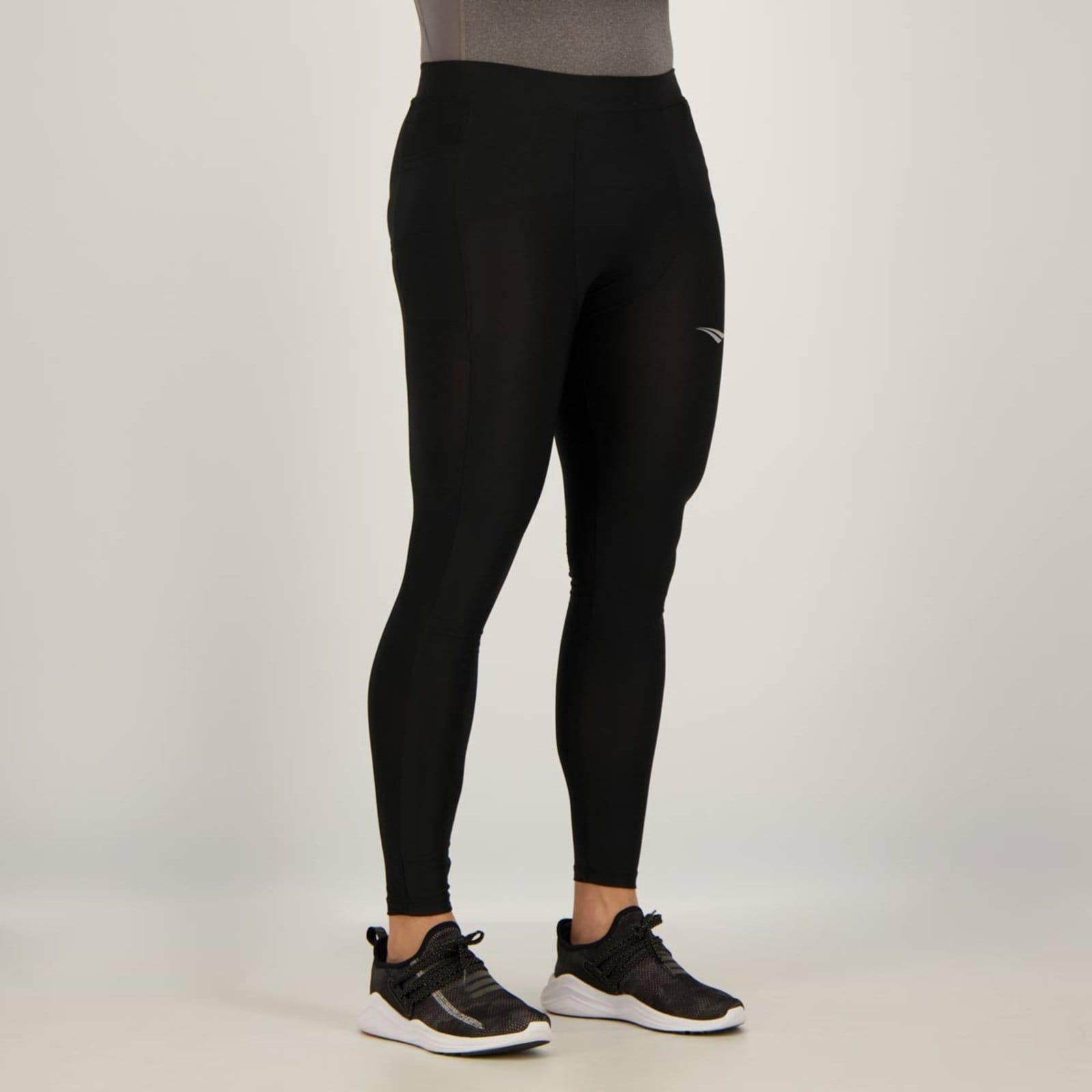 Vista 2 Calça Térmica Penalty Matis Pro Preta Penalty preto