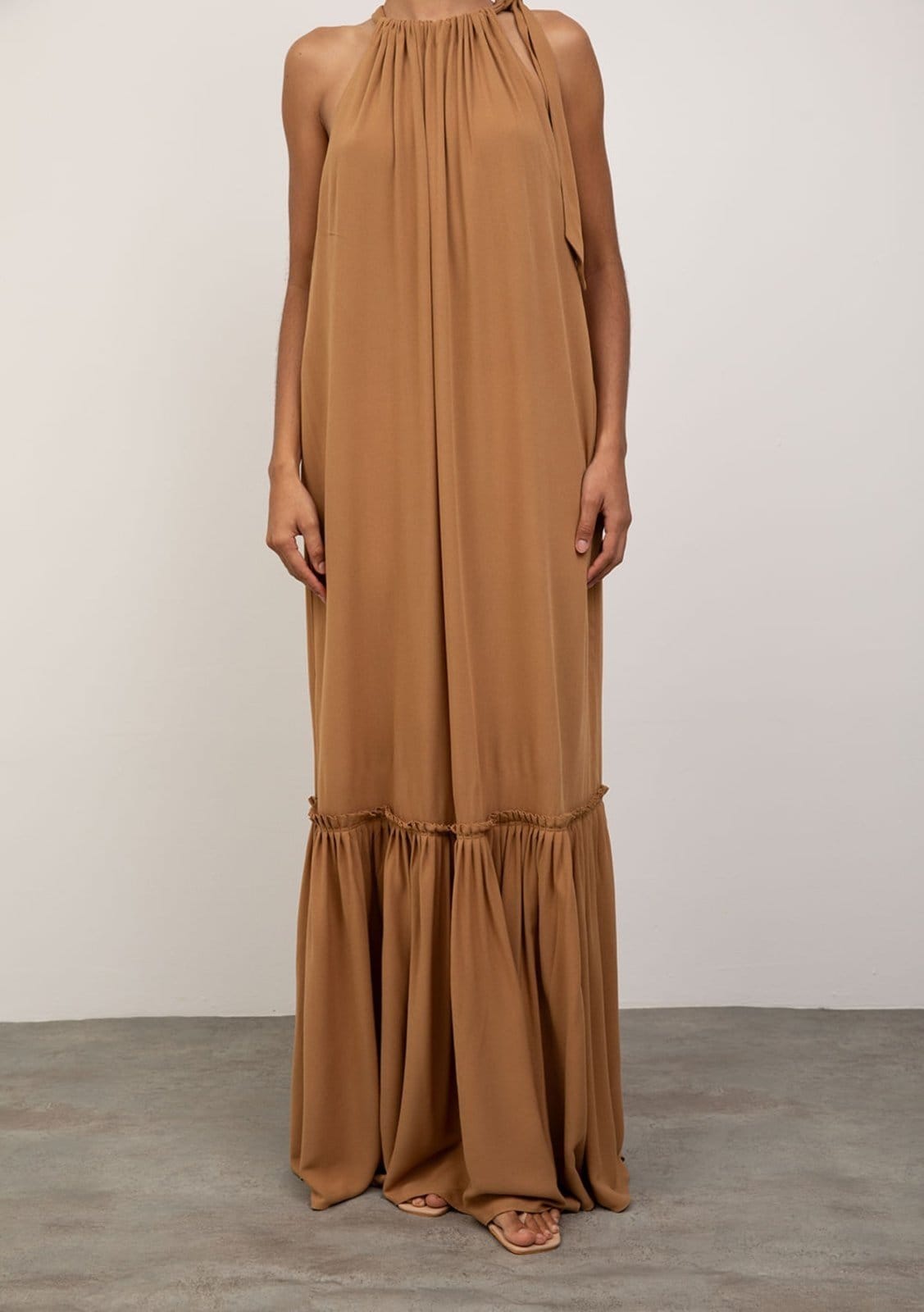 Vista 2 Vestido Iódice Solto Cava Francesa Sem Manga Longo IÓDICE bege