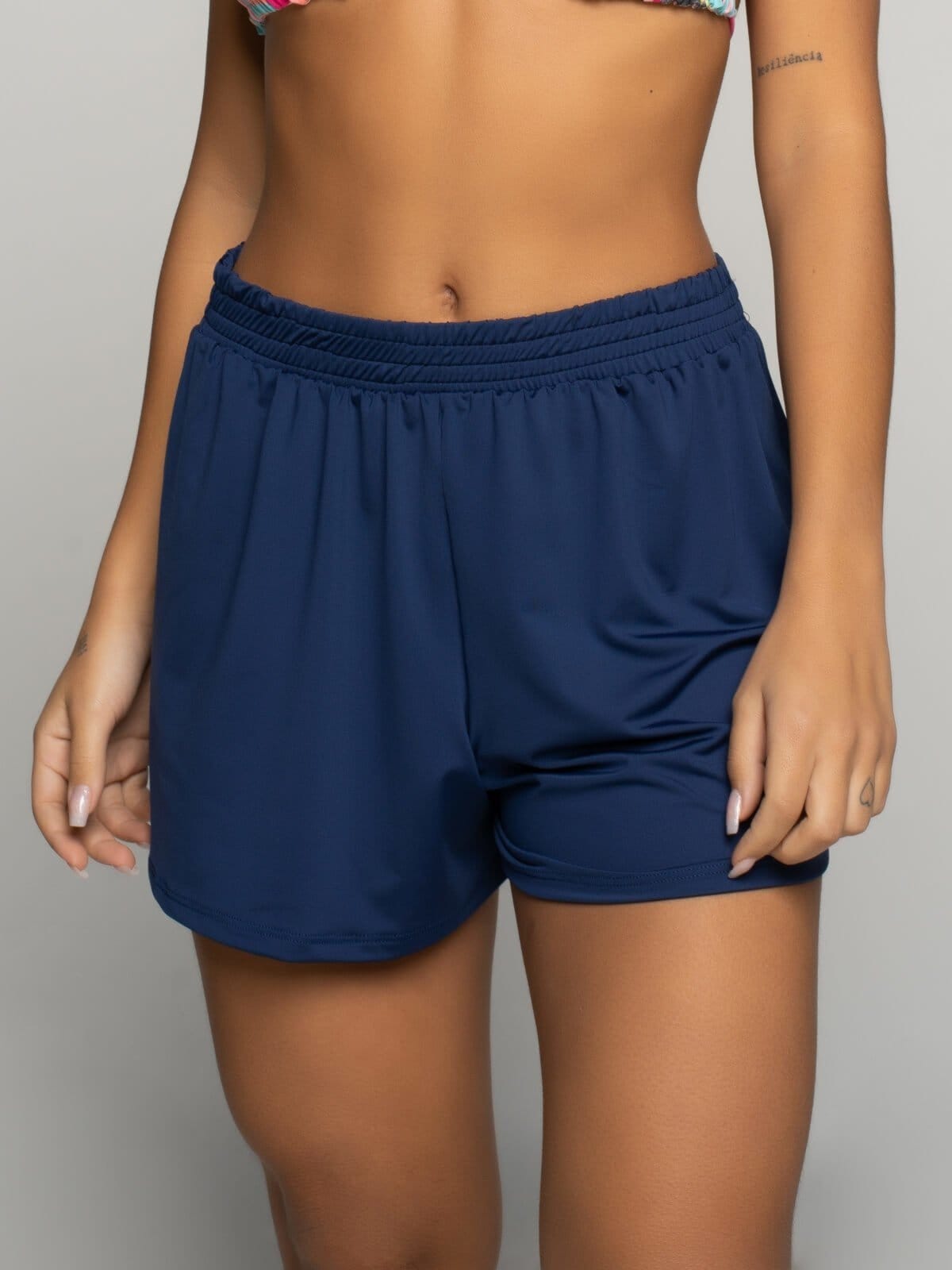 Short Curto Vicbela Feminino Liso Saida de Praia Tecido Proteção UV Marinho