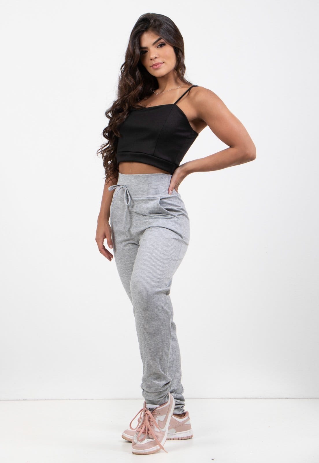 Vista 2 Calça Jogger Diluxo Canelada Diluxo cinza