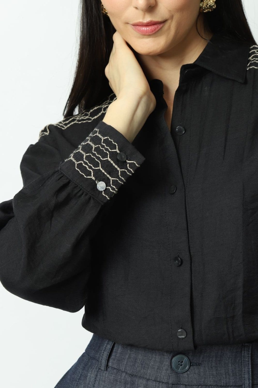 Vista 2 Camisa Manga Longa Bordada M Gazzy preto