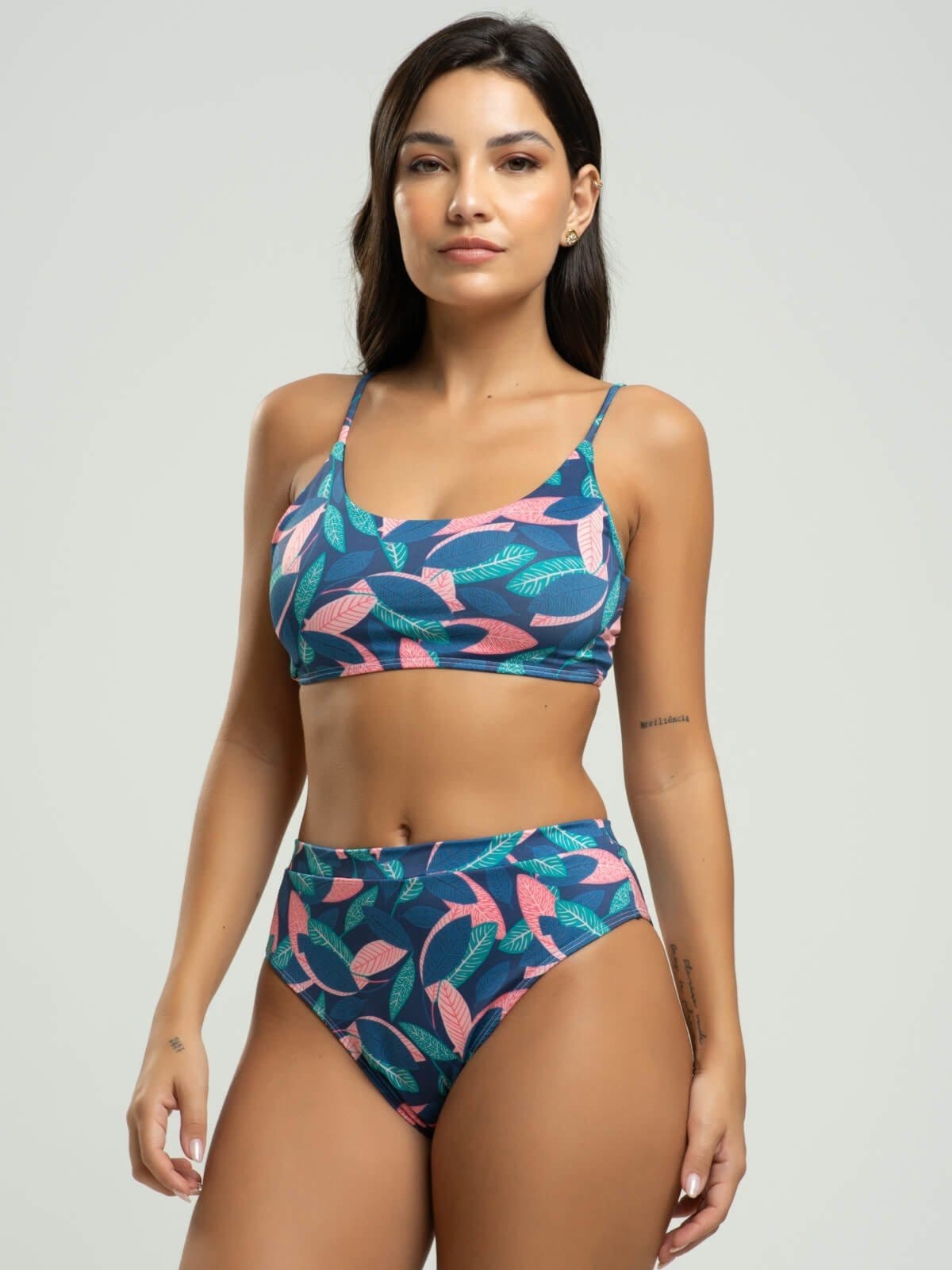 Vista 2 Biquini Faixa Calcinha Hot Pants Proteção Uv 50+ Vicbela Folha Vicbela azul/azul marinho/estampado/multicolorido