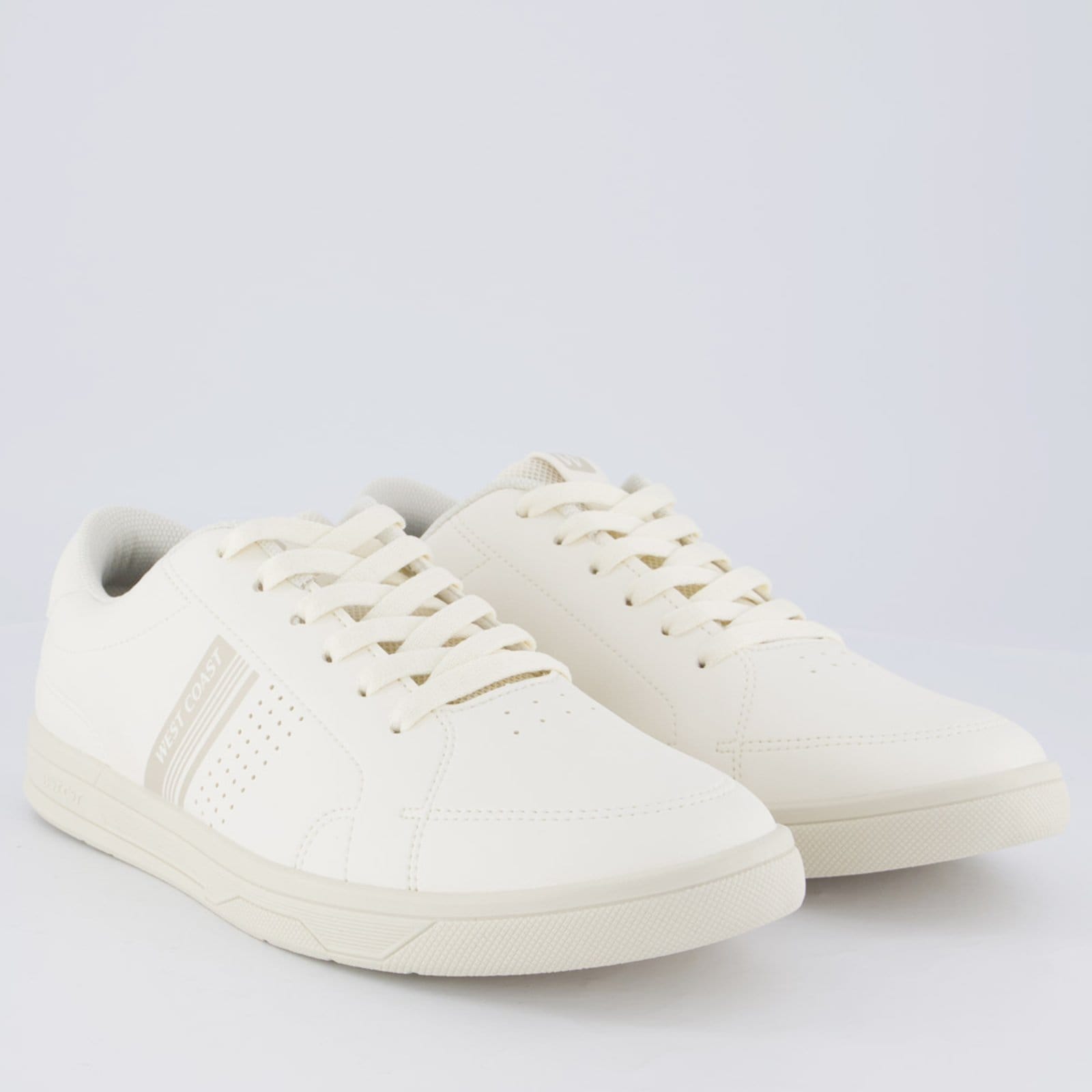 Vista 2 Tênis West Coast Pacific Off White West Coast branco white