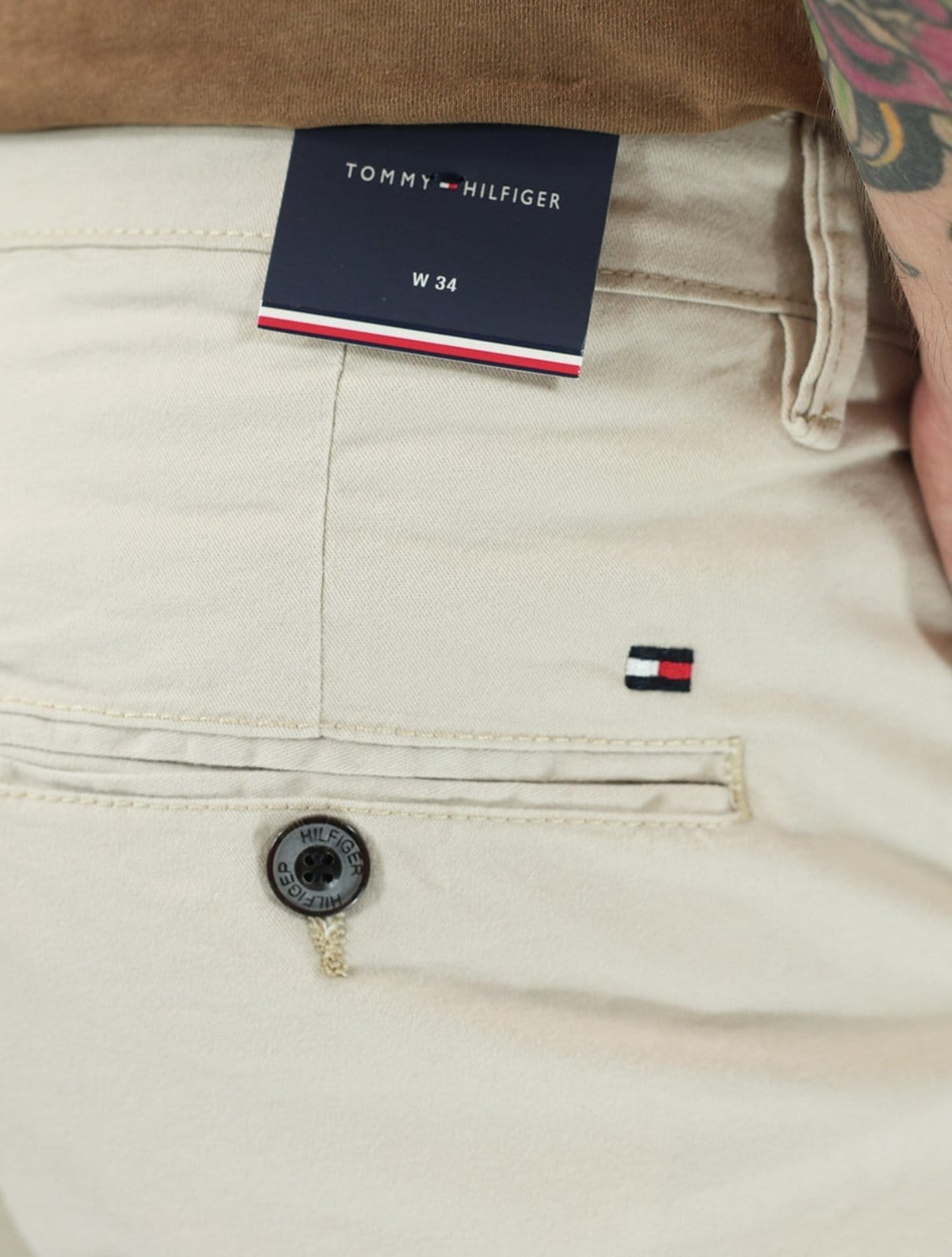 Vista 2 Bermuda Tommy Hilfiger Sarja Brooklyn 9in Areia Tommy Hilfiger bege