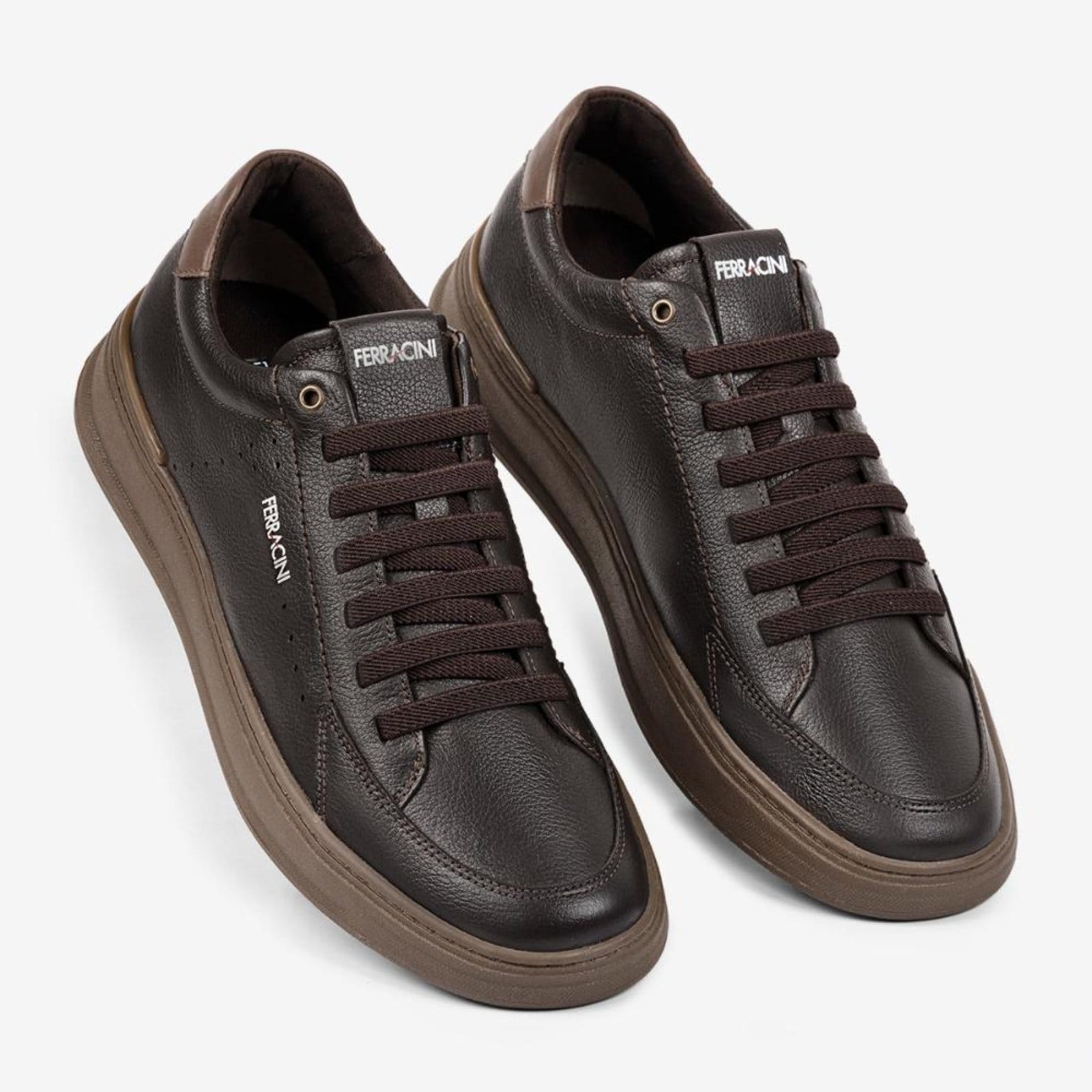 Vista 2 Sapatênis Ferracini Couro Masculino Elástico Gold 2074B Marrom FERRACINI marrom gold