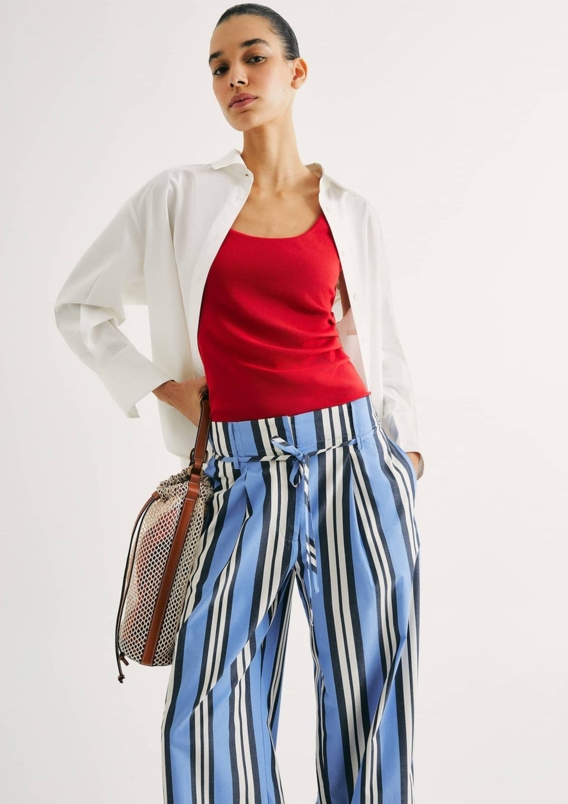 Vista 2 Calça Feminina Reta Em Fio Tinto Hering azul