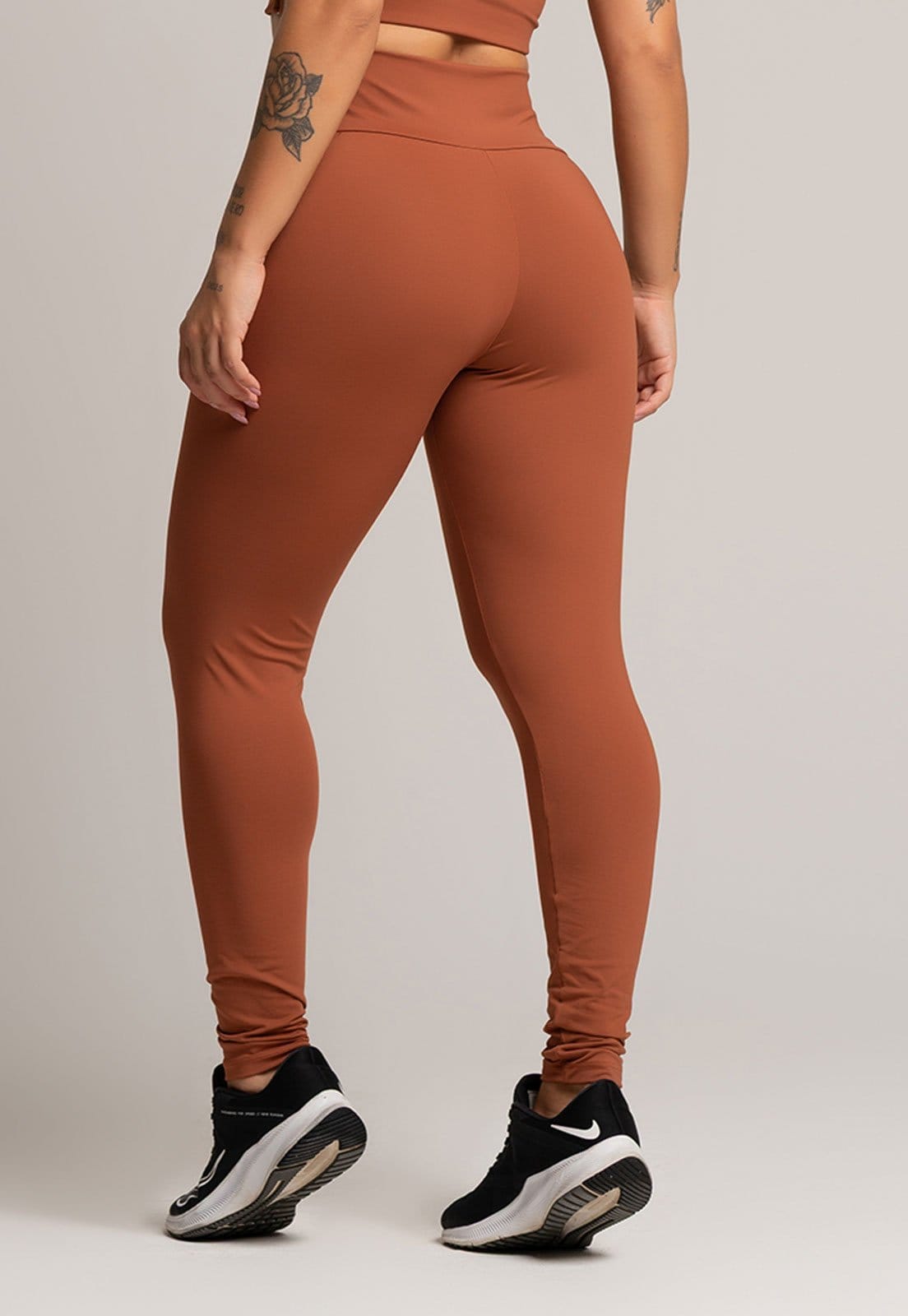Vista 2 Calça MVB Modas Legging Cintura Alta Poliamida Mousse Mvb Modas lilás
