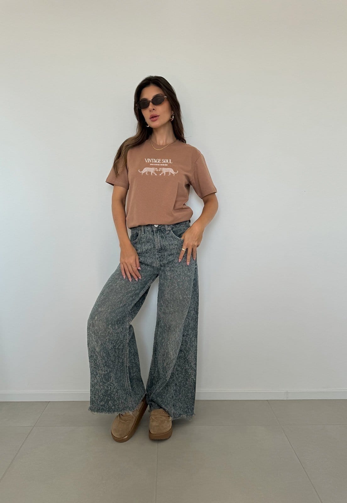 Vista 2 Camiseta Cianitas Estampa Vintage Soul Cianitas marrom