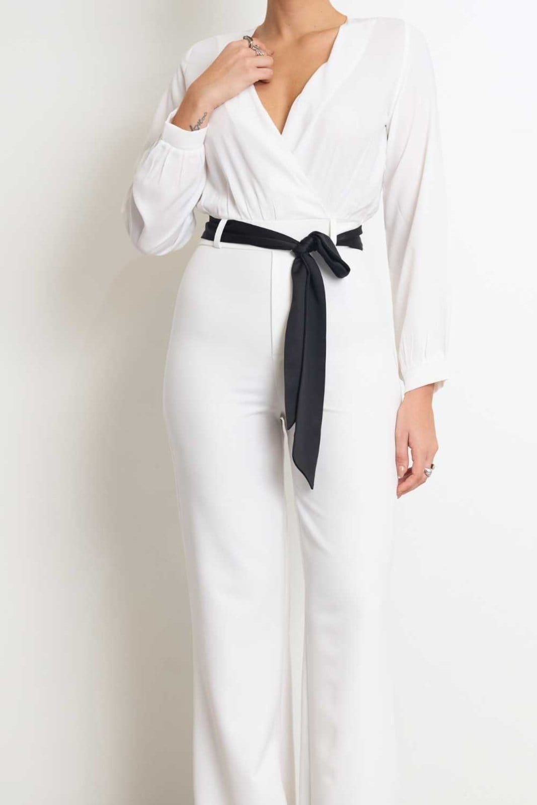 Vista 2 Macacão Vanibele Alfaiataria Off White Vanibele off-white white