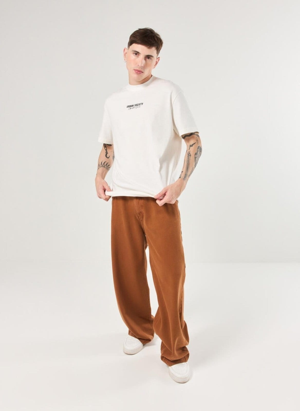 Calça Oversized Em Sarja