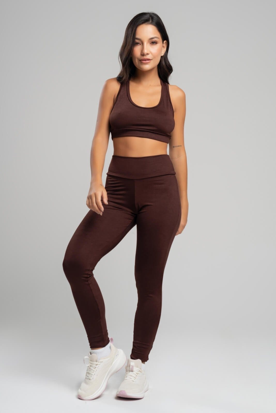Conjunto Fitness Vicbela Calça Legging + Top Nadador Suplex Moda Fitness Academia