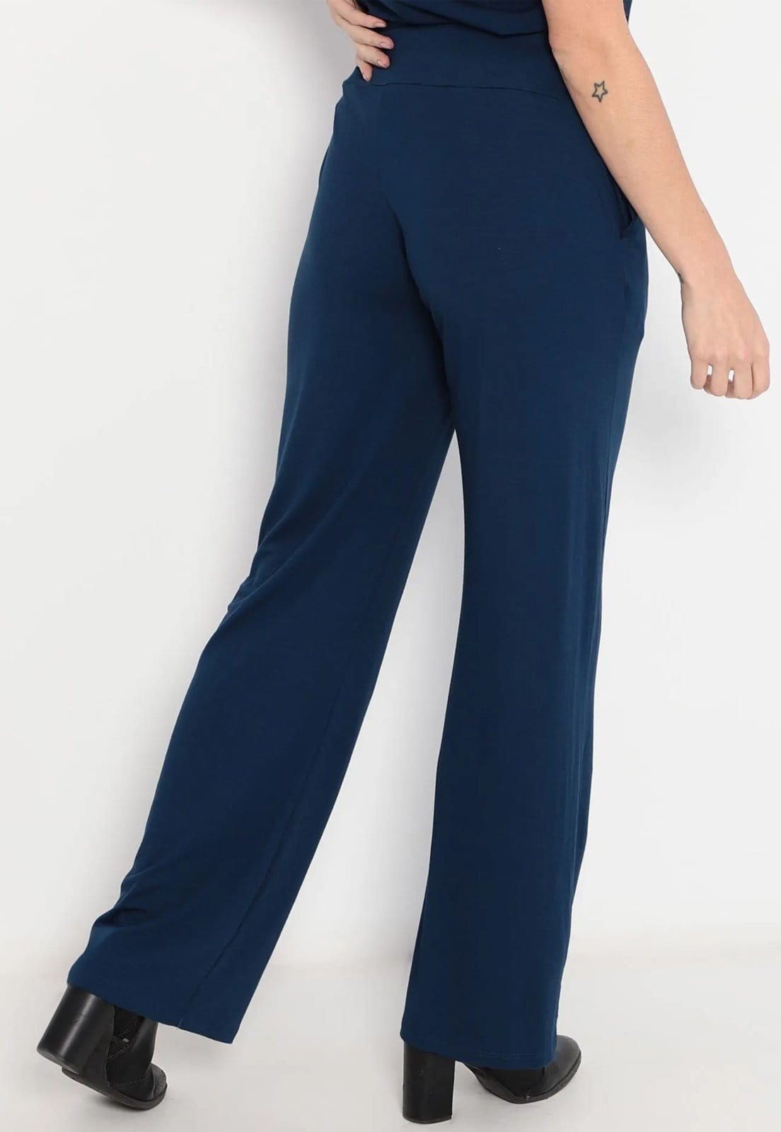 Vista 2 Calça Maria Paes Pantalona Marinho Maria Paes azul marinho