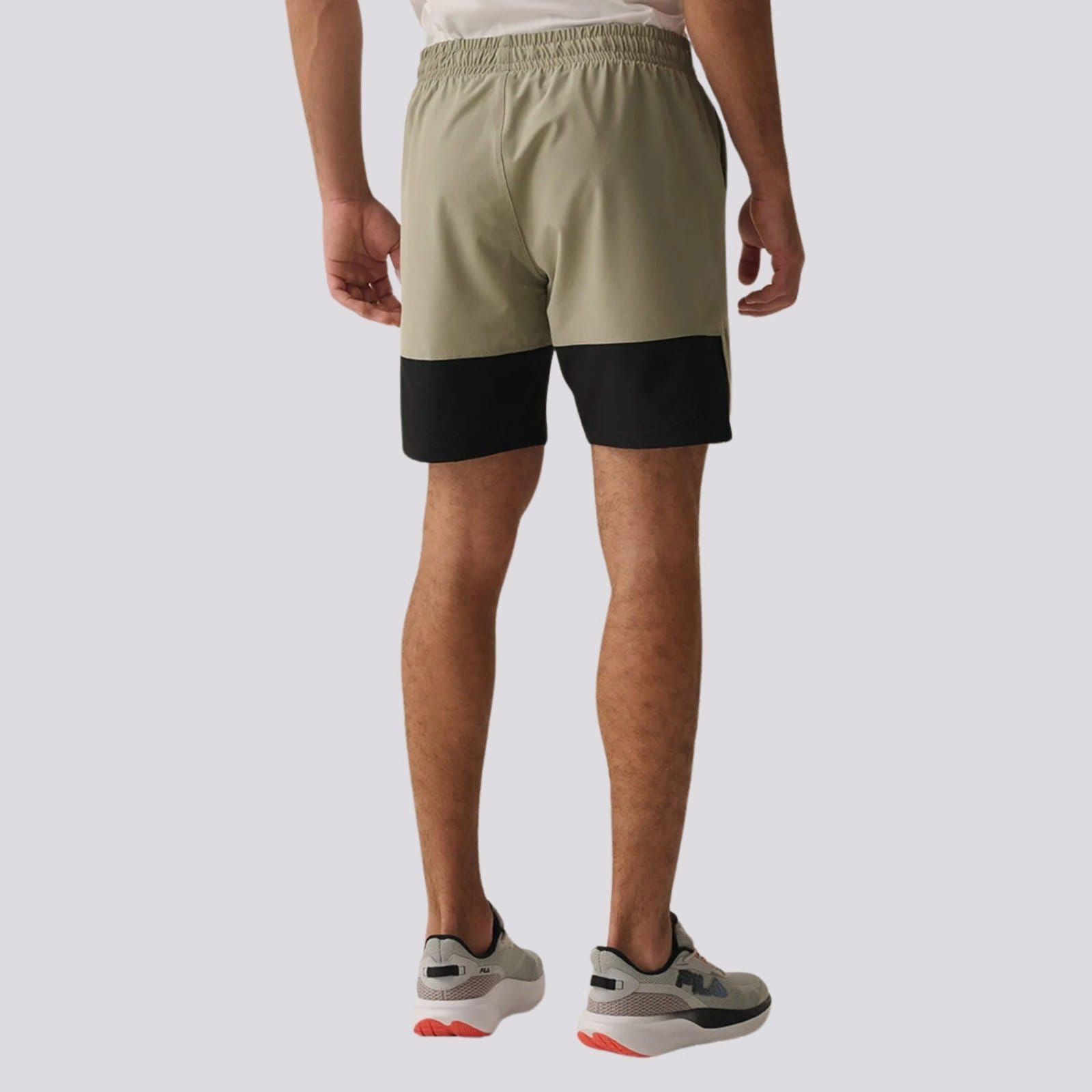 Vista 2 Bermuda Fila Flex 8 Claro Fila verde