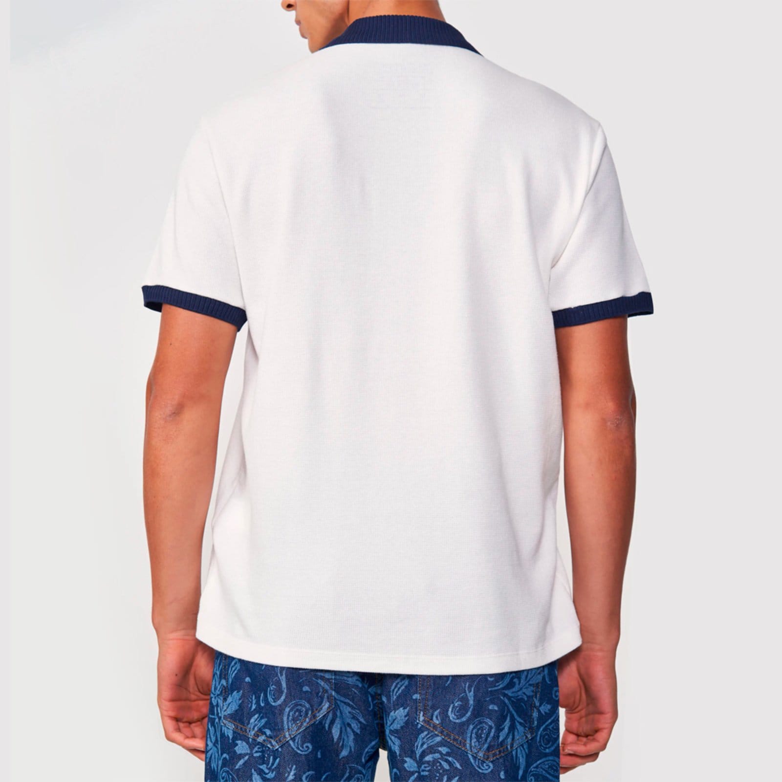 Vista 2 Camisa Polo Colcci Iconic In25 Off White Masculino Colcci amarelo white