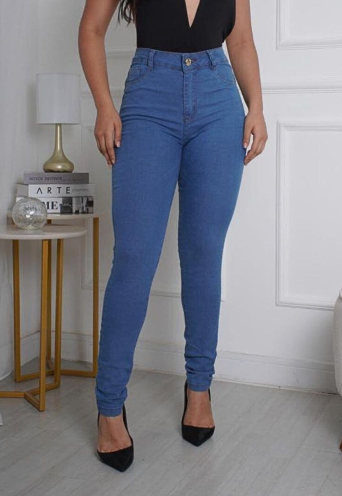 Calça Jeans Skinny Feminina Cintura Alta com Elastano Lavagem Clara