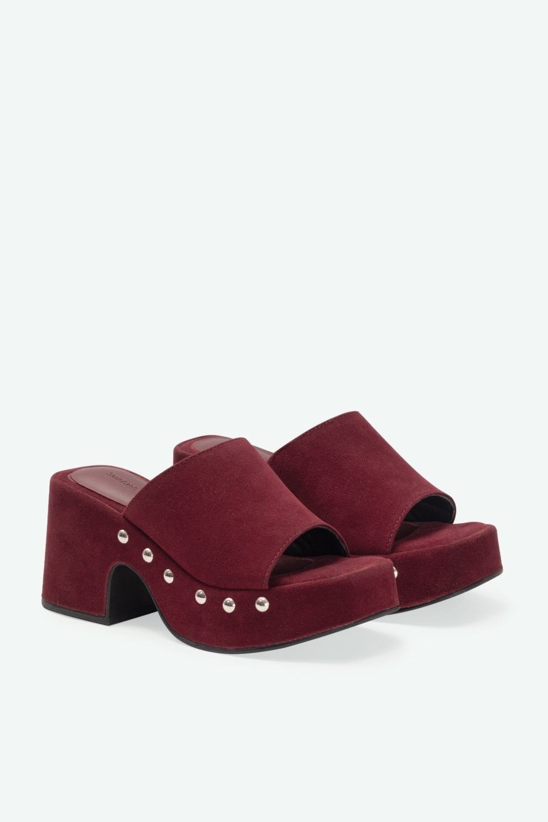 Vista 2 Tamanco Vivian Suzana Santos bordô