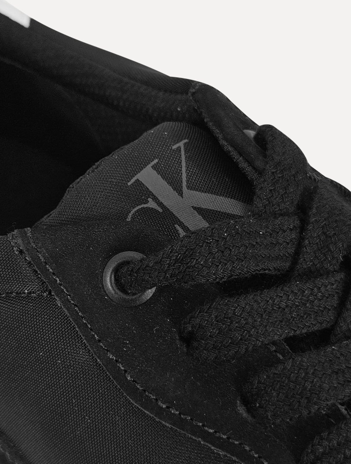 Vista 2 Tênis Calvin Klein Jeans Masculino CKJ Palito Side CK Nylon Calvin Klein preto