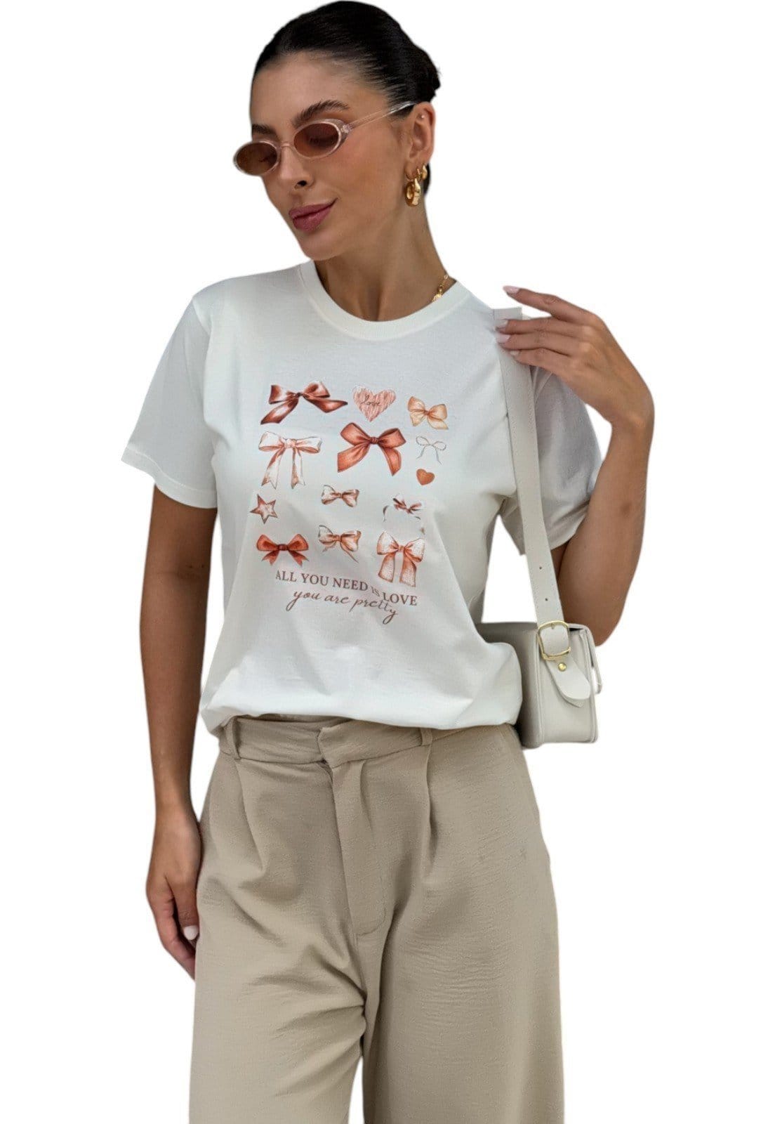 Camiseta Cianitas Off Estampa Laços Pretty