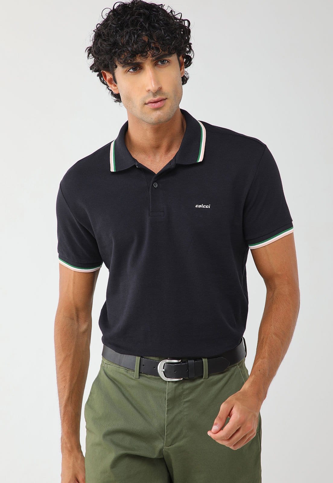 Polo Masculina Colcci Detalhe Gola Manga Curta Preta