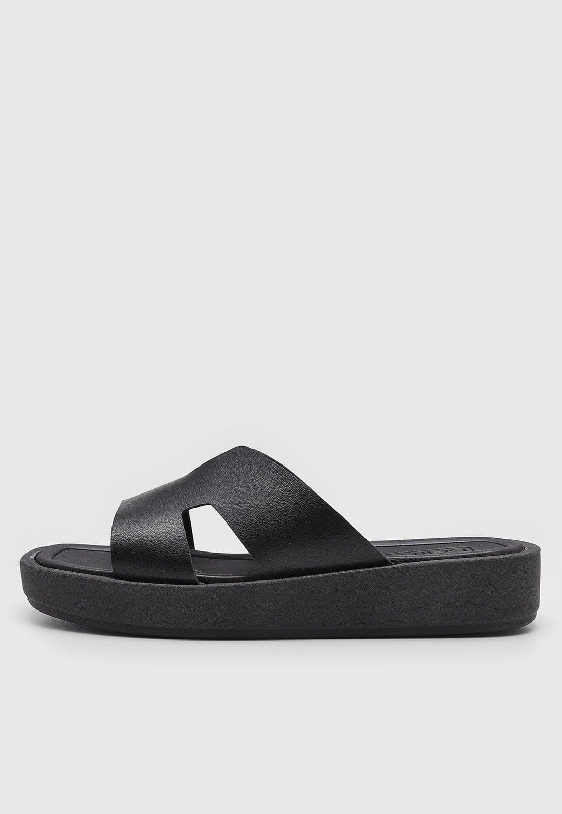 Vista principal Rasteira Feminina Beira Rio Tiras Cruzadas Preta BEIRA RIO preto