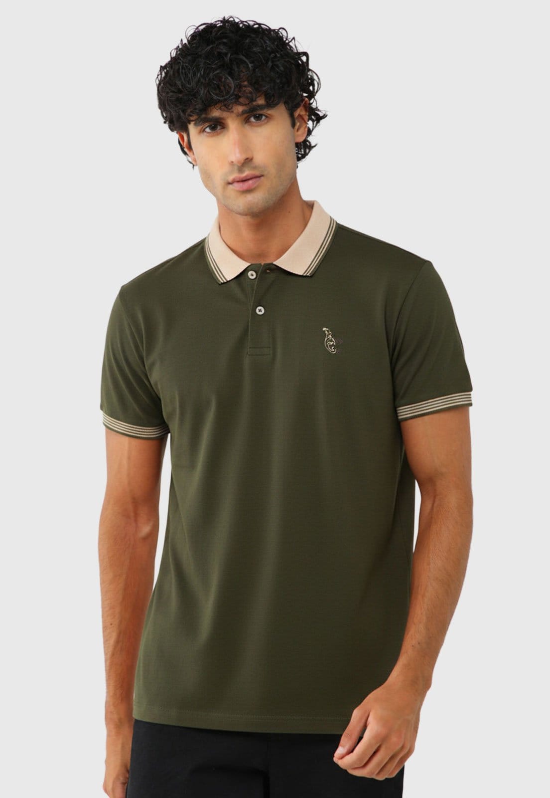 Polo Masculina Colcci Gola Contrastante Escuro