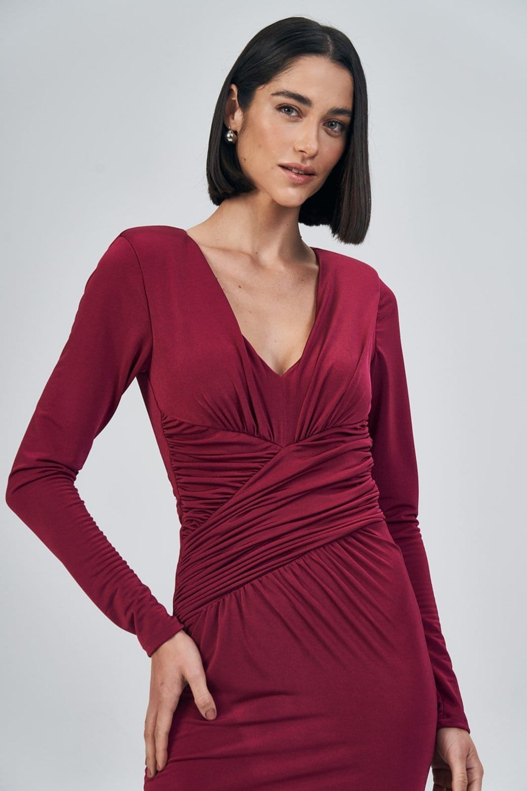 Vista 2 Vestido Franzido Black Feminino Acostamento ACT FEMININO vinho black