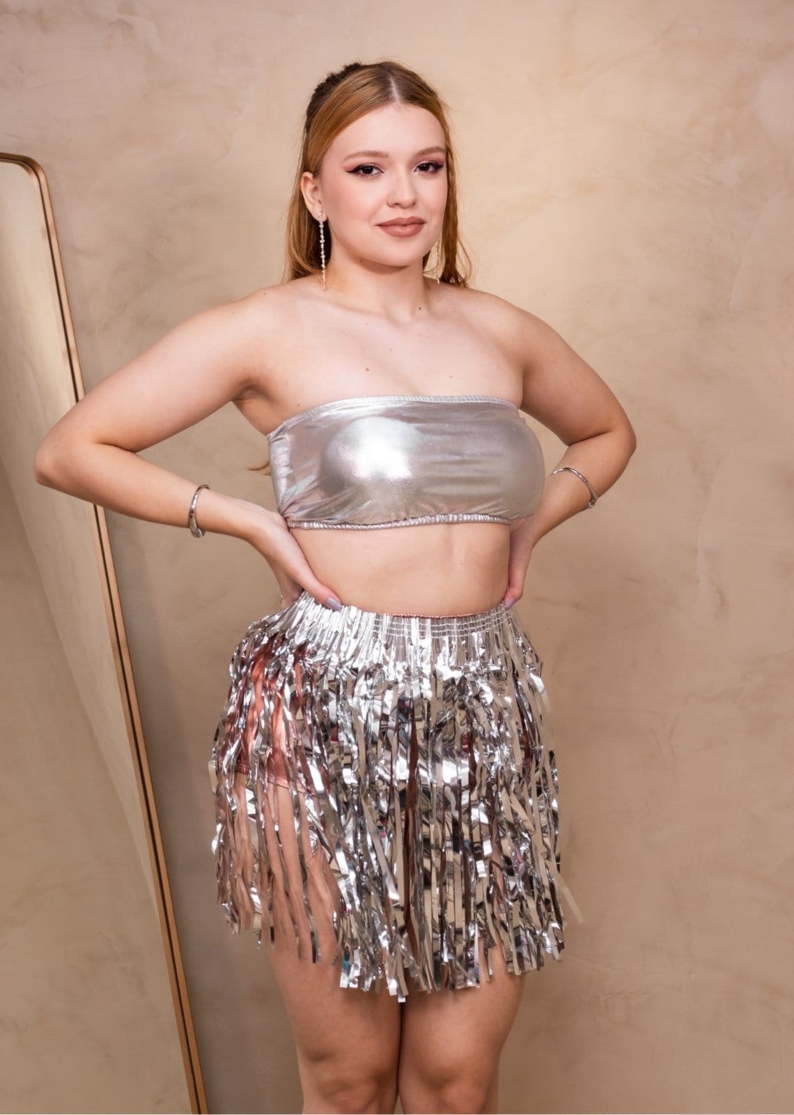 Conjunto Top e Saia fita metalizado Jully Cia do Vestido