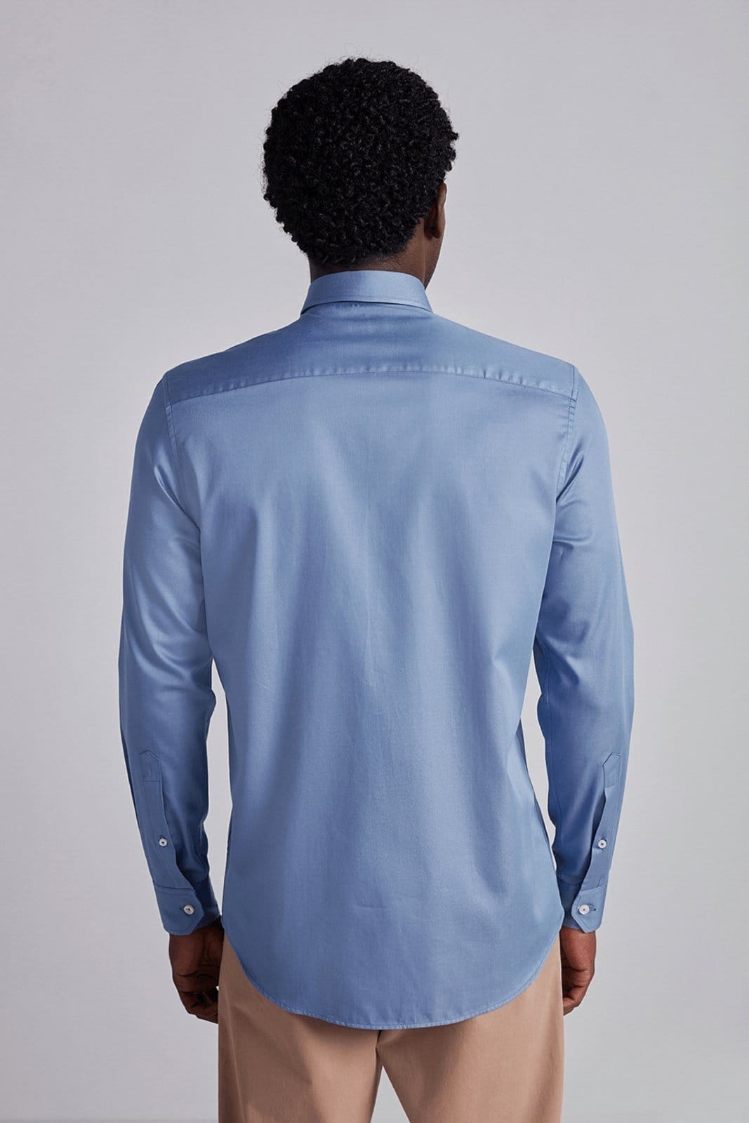 Vista 2 HIGHSTIL Camisa Lisa Linho Comfort Médio HIGHSTIL azul