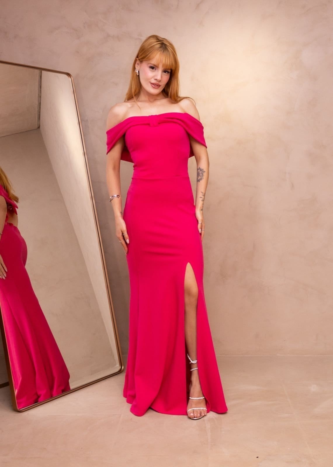 Vestido Longo de Festa Ombro à Ombro Tubinho Sereia com Fenda Crepe Dionyze Pink