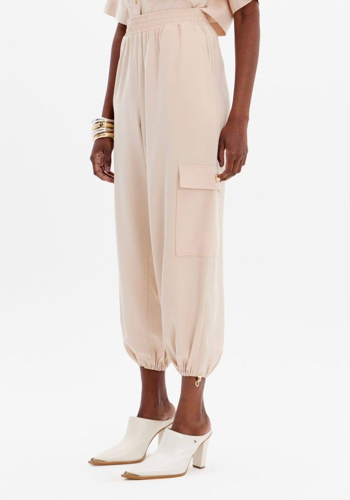 Vista 2 Calça Jogging Bolso Cargo Cintura Alta Lança Perfume bege