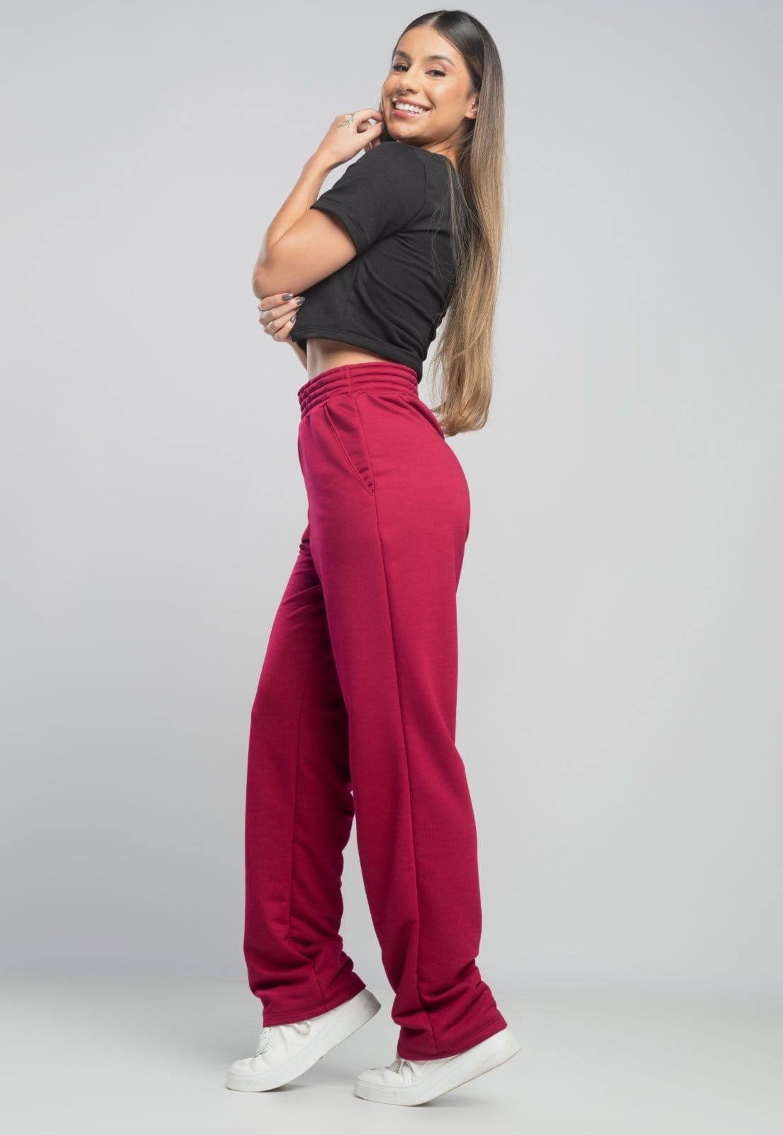 Vista 2 Calça MVB Modas Pantalona Flare Franzida Wide Leg Moletinho Mvb Modas vinho