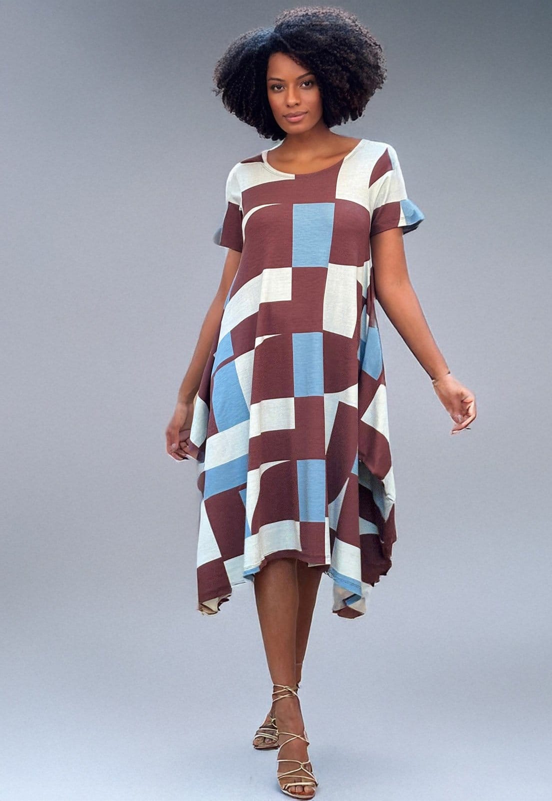 Vestido Saruel Cabanafree Malha Manga Curta Estampa Santa Rosa do Tocantins