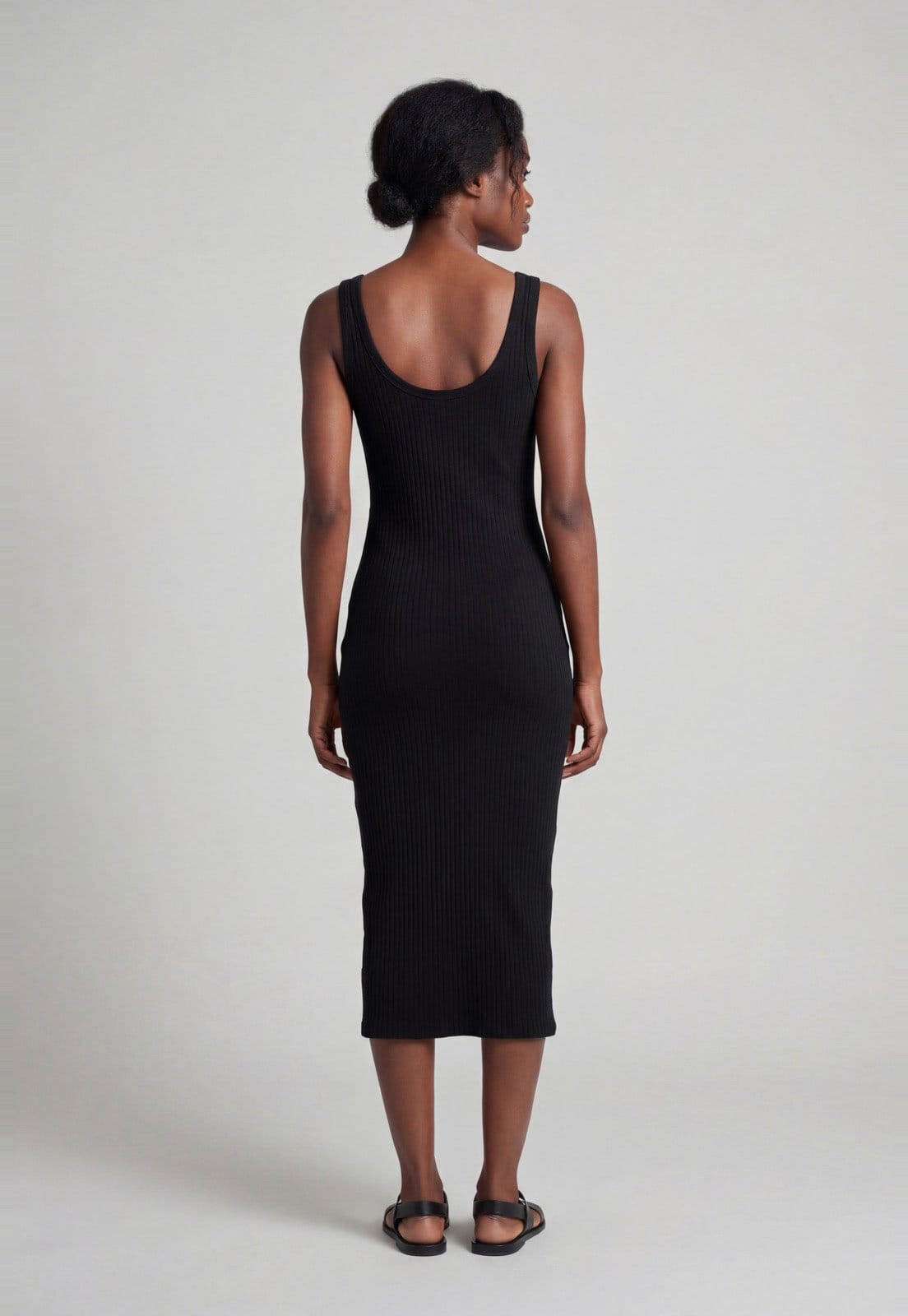 Vista 2 Vestido Feminino Forum Justo Forum preto