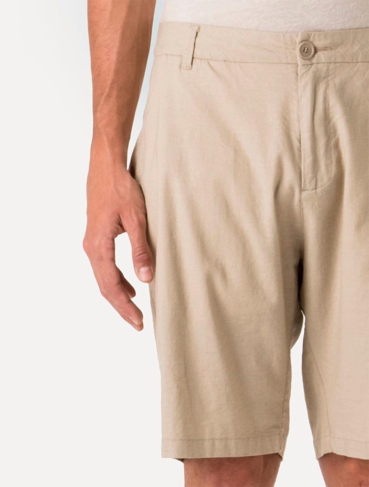 Vista 2 Bermuda Osklen Masculina Alfaiataria Basic Linen Areia Mescla Osklen bege