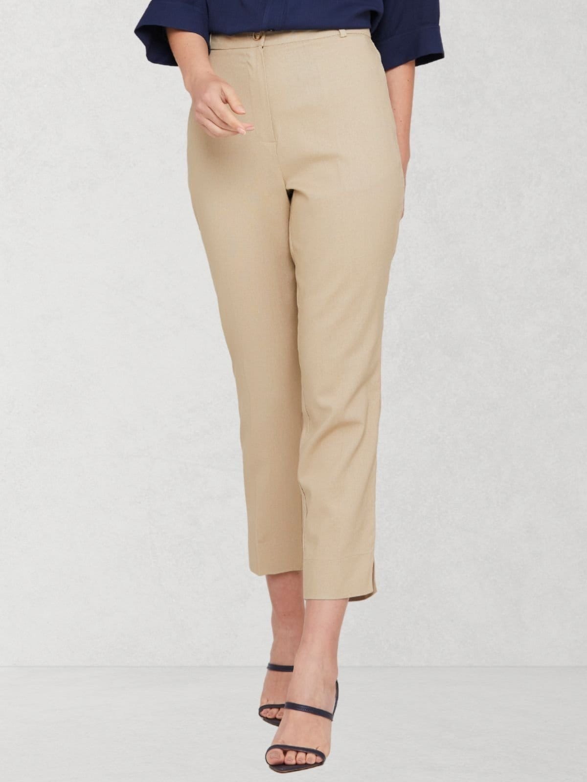 Vista 2 Calça Via Lessa Madrid Alfaiataria com Linho Cáqui Via Lessa bege