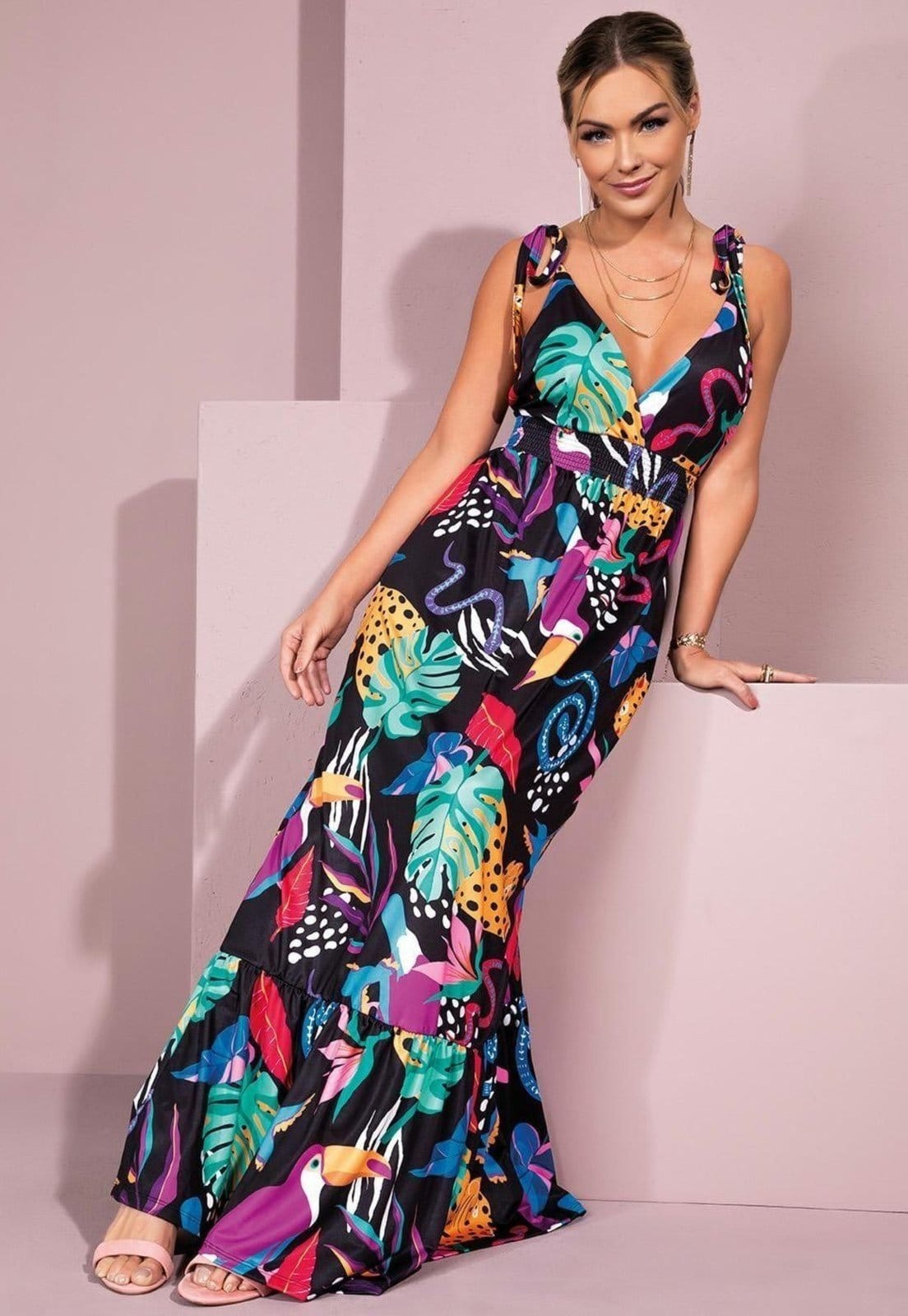 Vestido Com Alças E Babado