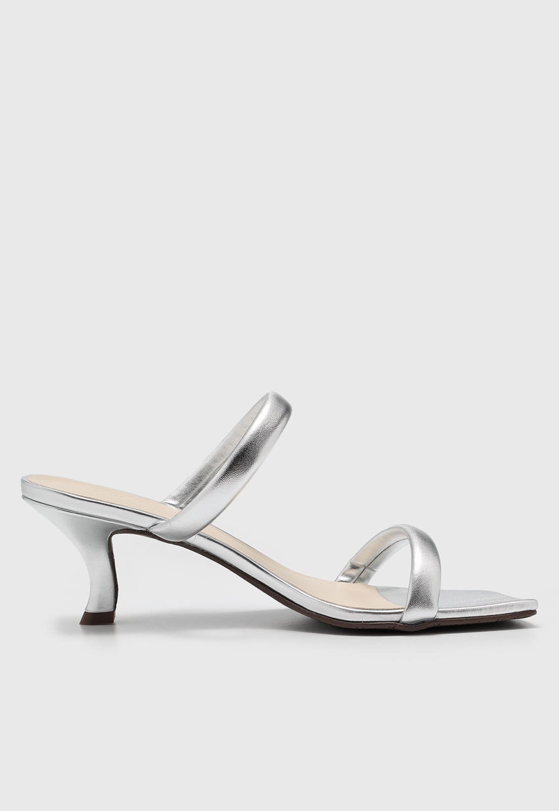 Vista 2 Sandália Feminina Capodarte Salto Baixo Ponta Quadrada Capodarte prata