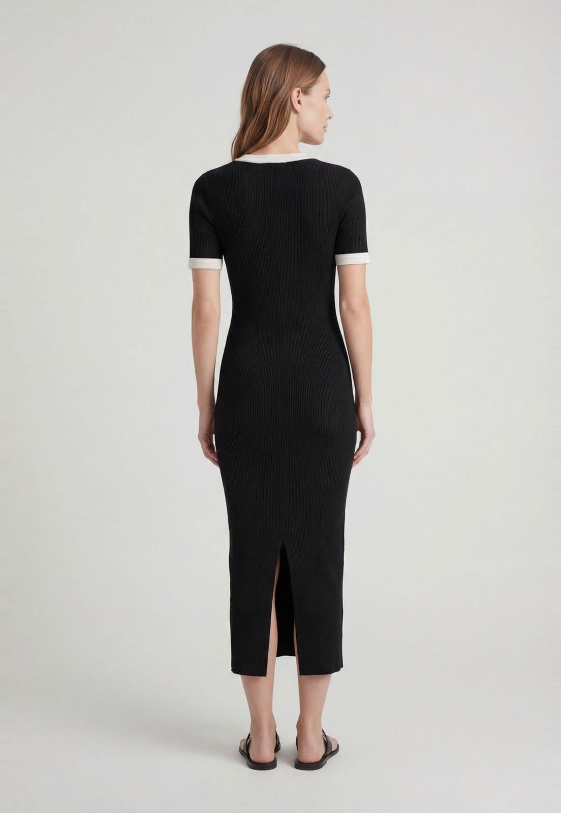 Vista 2 Vestido Feminino Lança Perfume Decote Redondo Preta Lança Perfume preto