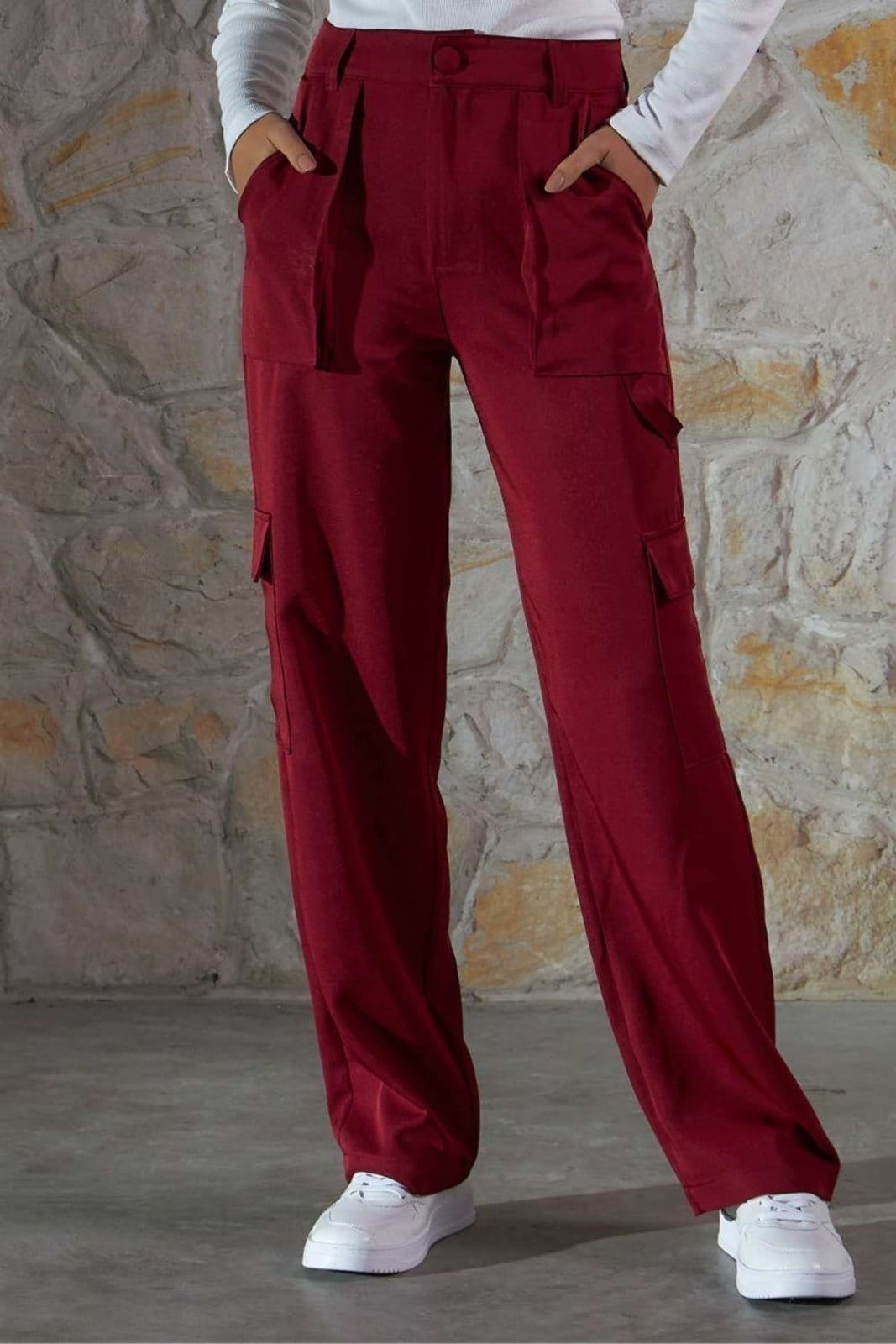 Vista 2 Calça Vanibele Cargo Cereja Vanibele vinho